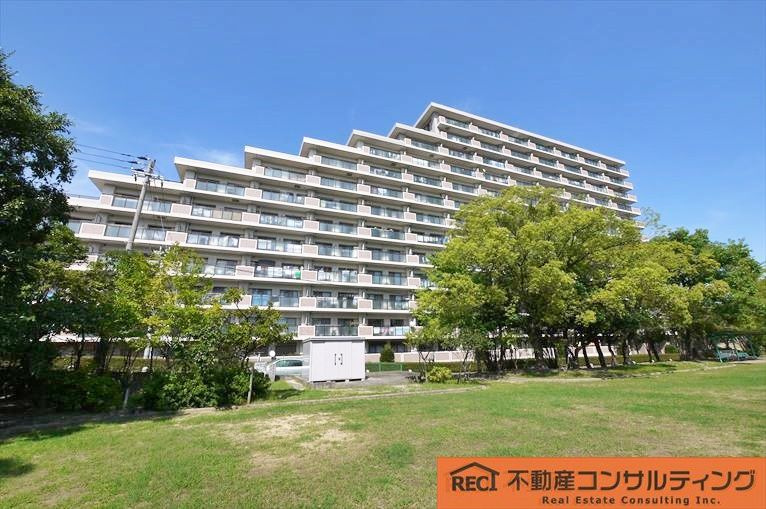 藤和ハイタウン西宮の外観