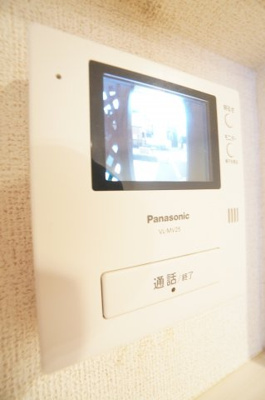 【セキュリティ】 | シャルムパピヨン | ※同物件・反転タイプの写真です。