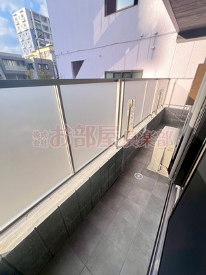 モンレーヴ本町のバルコニー|お洗濯にも便利なバルコニー付き