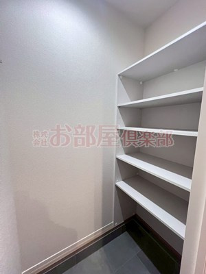 モンレーヴ本町の収納|大きなものも収納できそうです