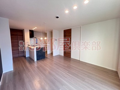 モンレーヴ本町の居間・リビング