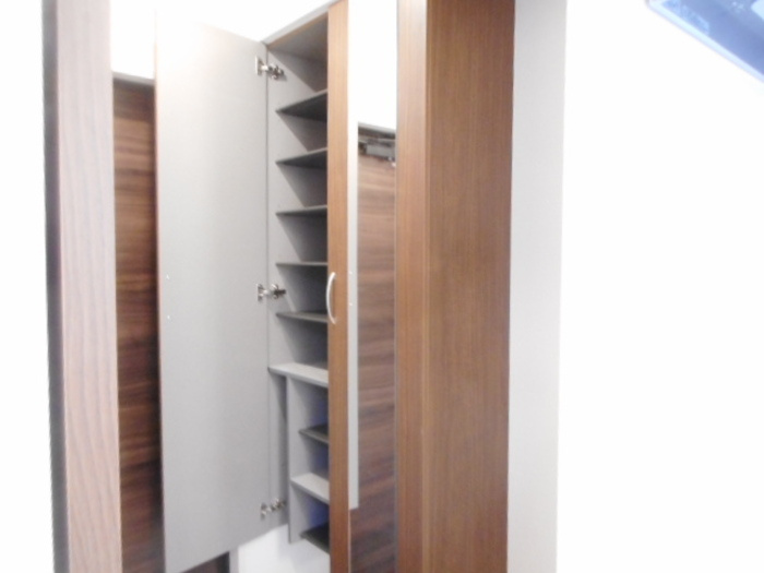 グレイシアの玄関