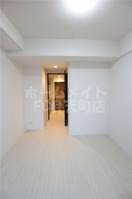 【居間・リビング】 | エスリード弁天町ベイコート | 使いやすい居間です