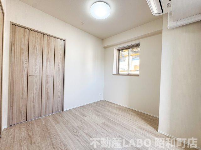 スプランディッド天王寺SOUTHの洋室