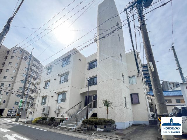 【2路線乗入「本山駅」徒歩約3分♪】豊栄ハイツの外観
