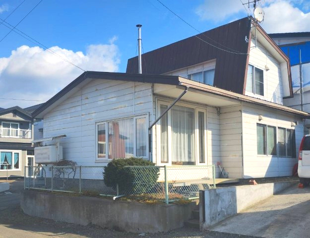 緑ケ岡２丁目　戸建オーナーチェンジ物件