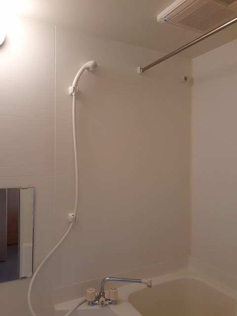 フローフリーの浴室|バス