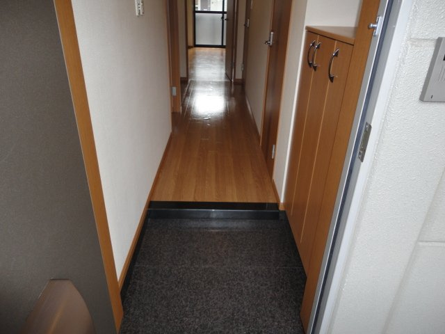 サンクチュアリ　Ⅲの収納|下駄箱