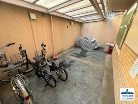 コレツィオーネ東山南棟　千種区東山元町４丁目の駐輪場|駐輪場は屋根付き！