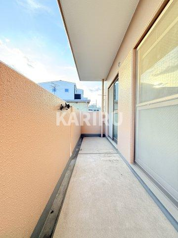 ボヌール鶴見のバルコニー