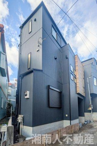 藤沢市片瀬３丁目２５１５－３新築戸建て