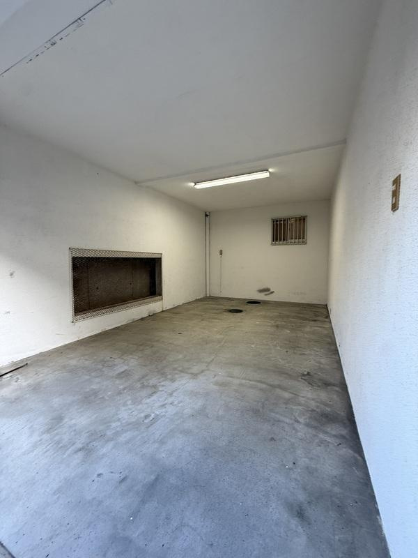 大庭町1丁目　中古一戸建ての駐車場|■物件内覧・資金計画相談・住宅ローン相談、リフォーム相談、お問合せ受付中■
※当日・翌日のご内覧、ご相談はお電話でのお問合せがスムーズです！