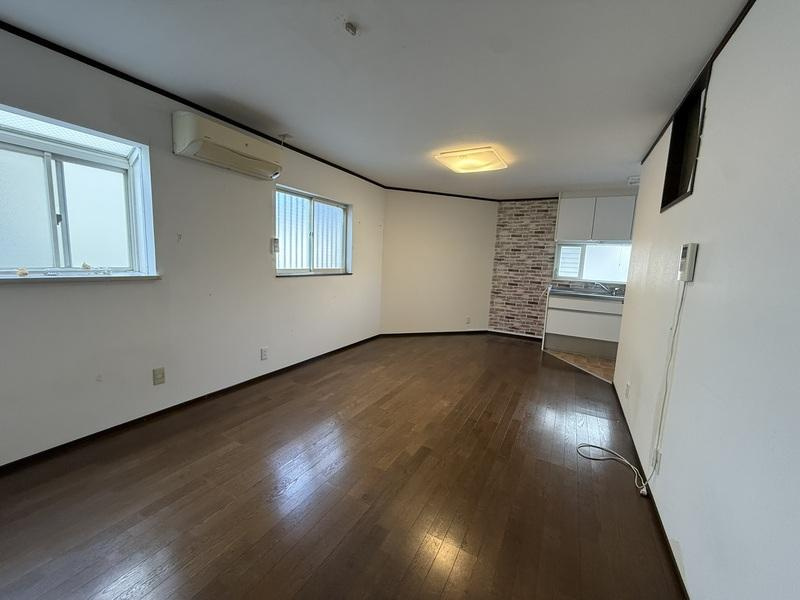 大庭町1丁目　中古一戸建てのダイニング|LDK14.0帖
■物件内覧・資金計画相談・住宅ローン相談、リフォーム相談、お問合せ受付中■
※当日・翌日のご内覧、ご相談はお電話でのお問合せがスムーズです！