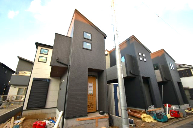 南田中4丁目・新築戸建・1号棟の前面道路含む現地写真