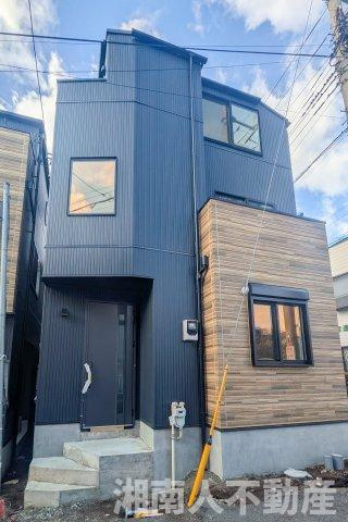 藤沢市片瀬３丁目２５１５－３新築戸建て