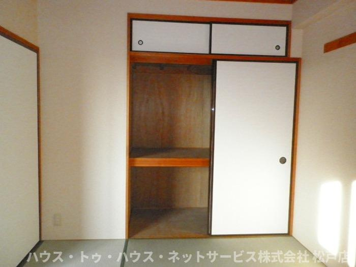 アバンドーネ高橋の収納