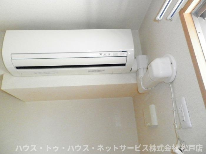 アルシュ　川の設備