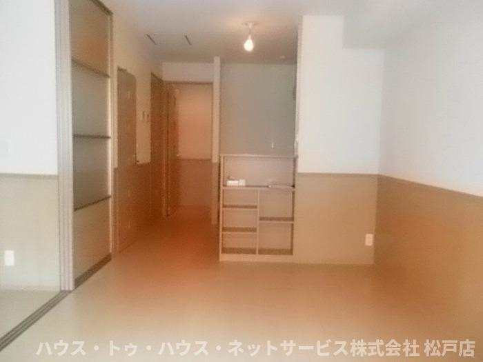 アルシュ　川の居間・リビング