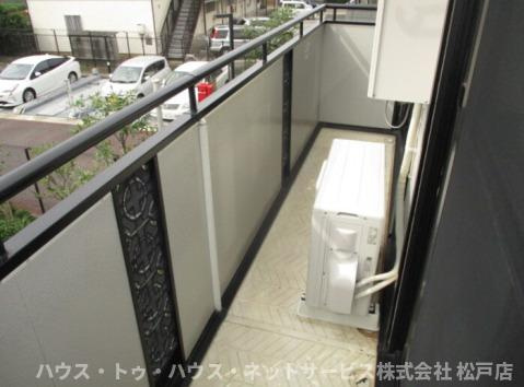 アンクレージュ　C棟のバルコニー