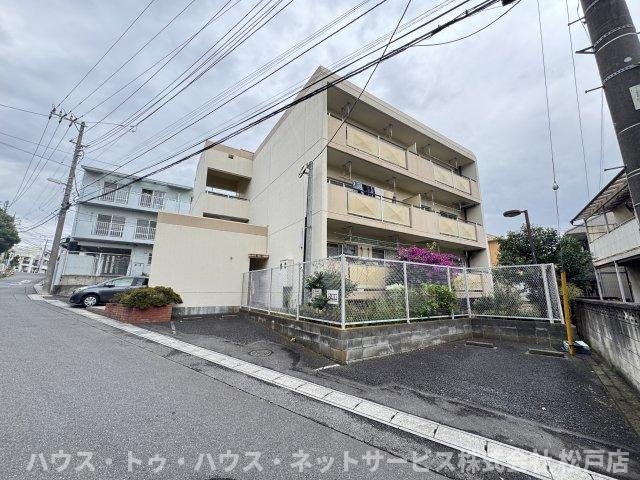 小泉コーポラスの外観