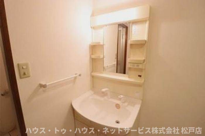 パインツリーコートの洗面所