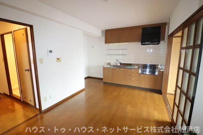 パインツリーコートのキッチン