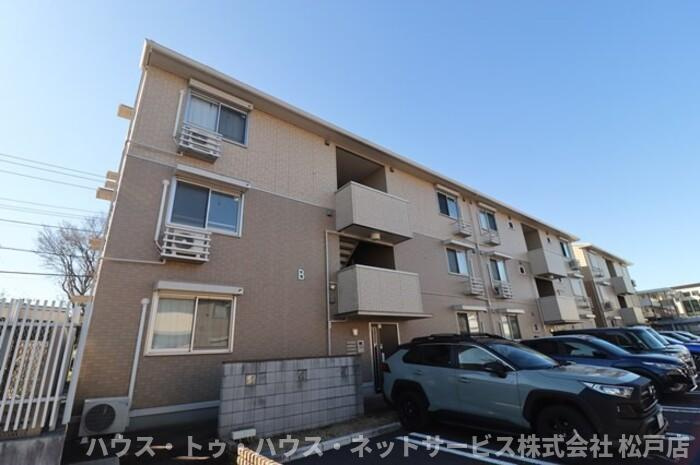 バリスサイト　Bの外観