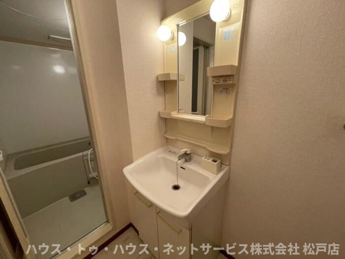 フローラルコートの洗面所