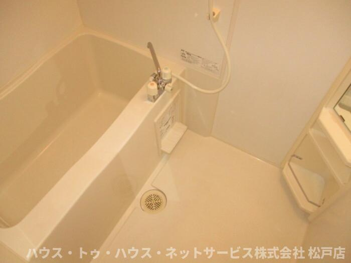 モナリエ古ヶ崎Ⅱの浴室