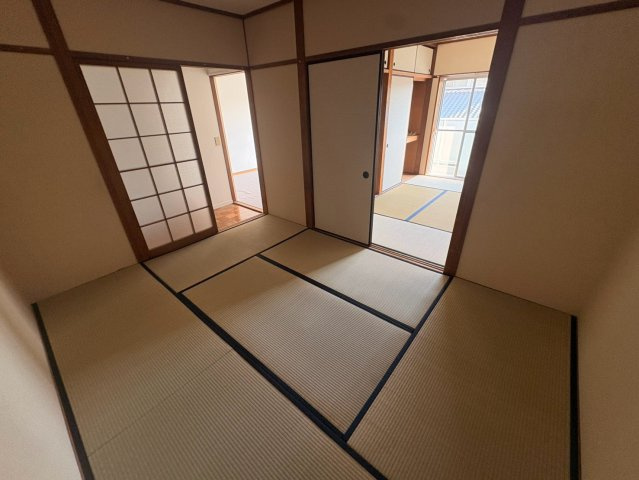 メゾン湯乃前の和室