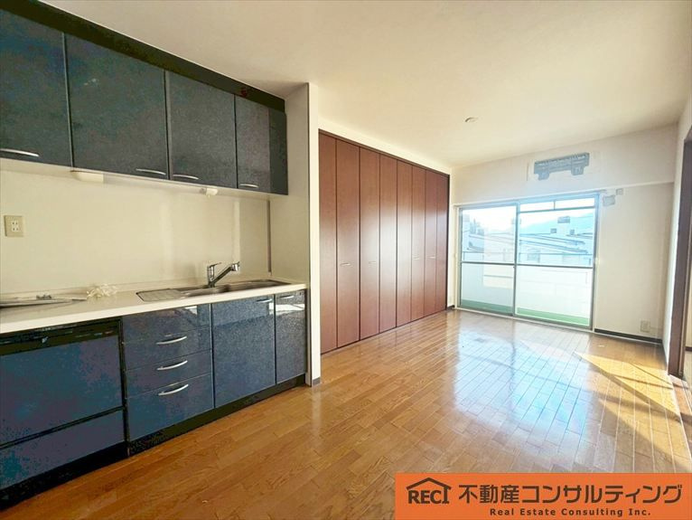 御影プライムハイツの居間・リビング|陽当り・眺望良好