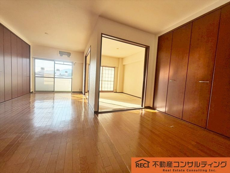 御影プライムハイツの洋室