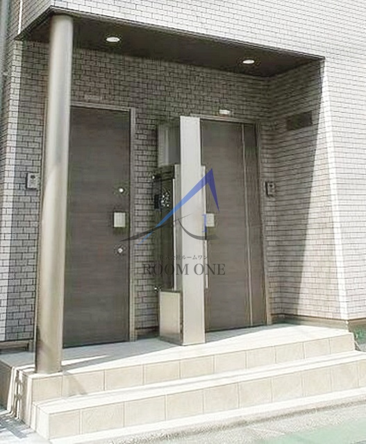 ポローニヤハウスのエントランス|エントランスです。