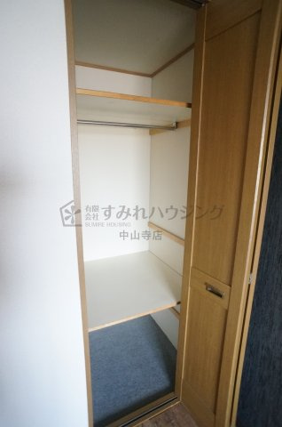 アグレスト昆陽池西の収納