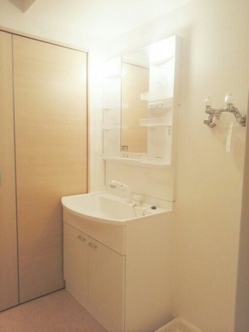 クレイトンアベニュー鳥取Ⅱの洗面所