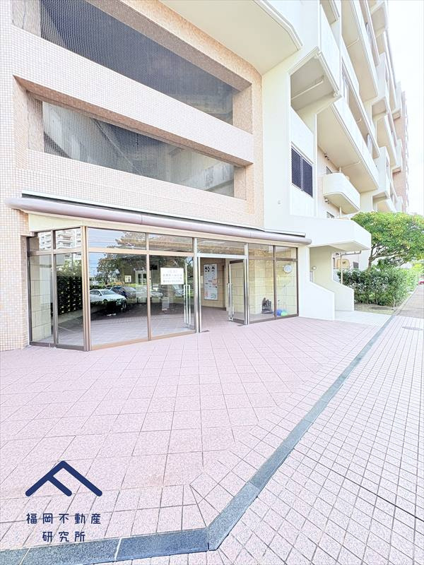 ふよう香椎浜ハイツのエントランス