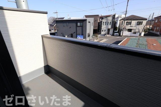 《仲介手数料無料》和光市白子３丁目8-12(3号棟)新築一戸建てLIGAREのバルコニー