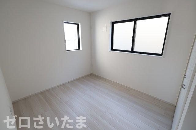 《仲介手数料無料》和光市白子３丁目8-12(3号棟)新築一戸建てLIGAREの洋室