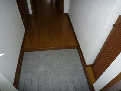 【玄関】 | カサヴェルデ | ※同建物同型別のお部屋