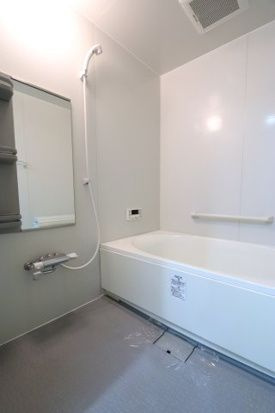 カーサクラロの浴室|日々の疲れを癒すお風呂付です