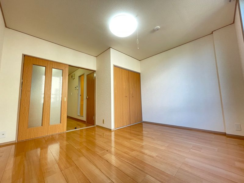 ベルエアガーデン6　Bel Air GardenⅥの居間・リビング|※画像は同物件別号室となります。