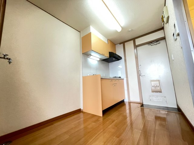 ベルエアガーデン6　Bel Air GardenⅥのキッチン|※画像は同物件別号室となります。