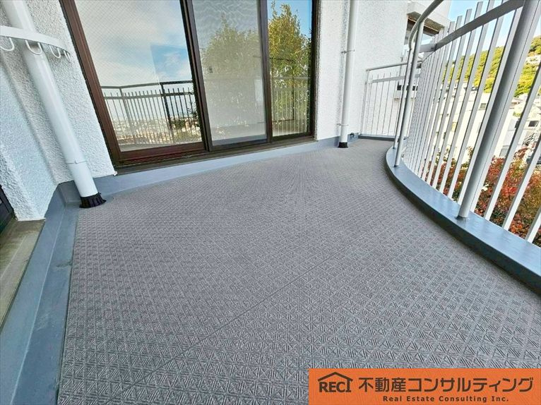 メゾン越木岩A棟の展望