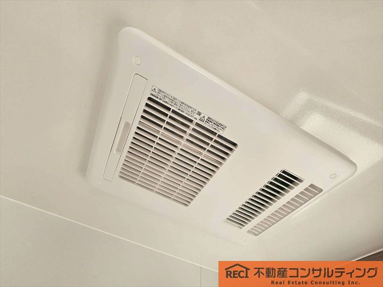 メゾン越木岩A棟のその他