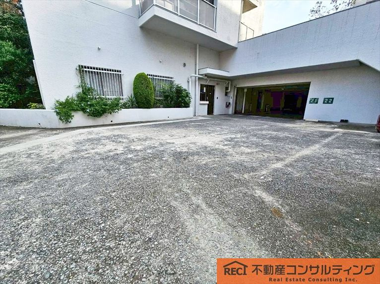 メゾン越木岩A棟のその他