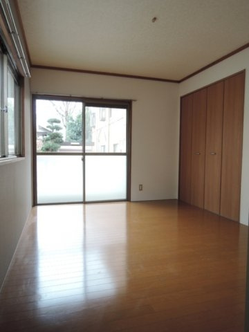 サンハイツの居間・リビング