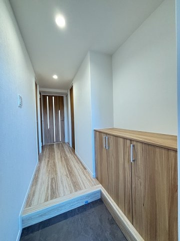 【玄関】 | サンシティ鳥飼