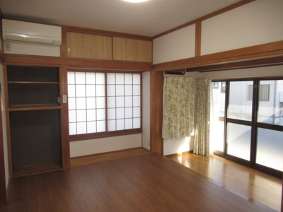 【居間・リビング】 | 小山市大字粟宮　中古住宅