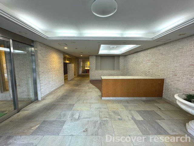 ブロッサムコートむさし野ビューウイングのエントランス|【エントランス】
良く手入れされた綺麗なエントランスです