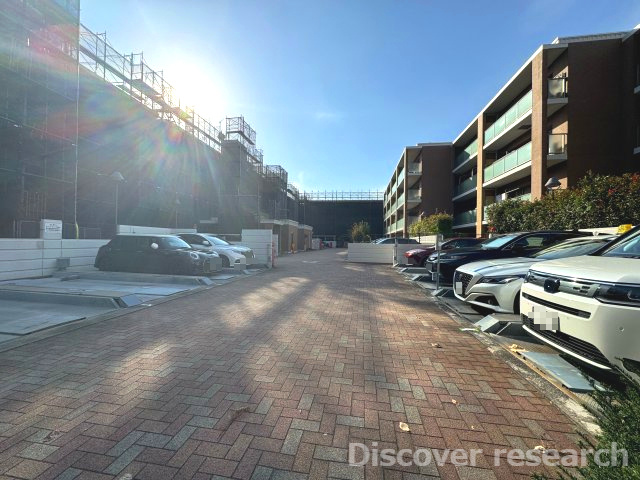 ブロッサムコートむさし野ビューウイングの駐車場|【駐車場】